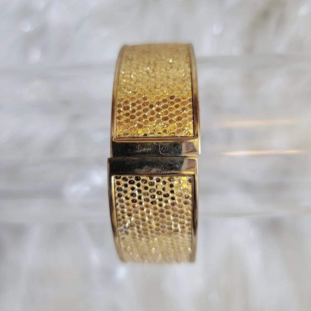 Chunky Gold Bangle - Picture 3 of 9
